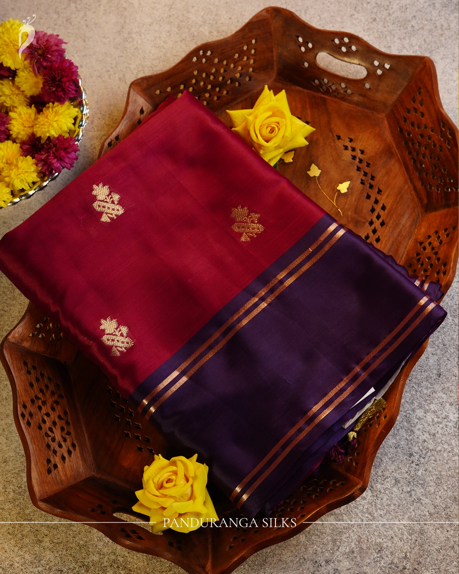gadwal-gap-border-saree